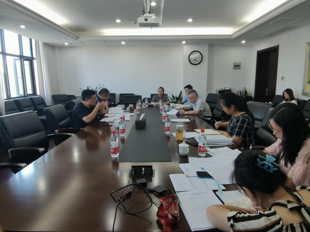 南昌市w66国际app集团召开2022年1至3季度经济运行剖析暨年度审核准备会_w66国际app